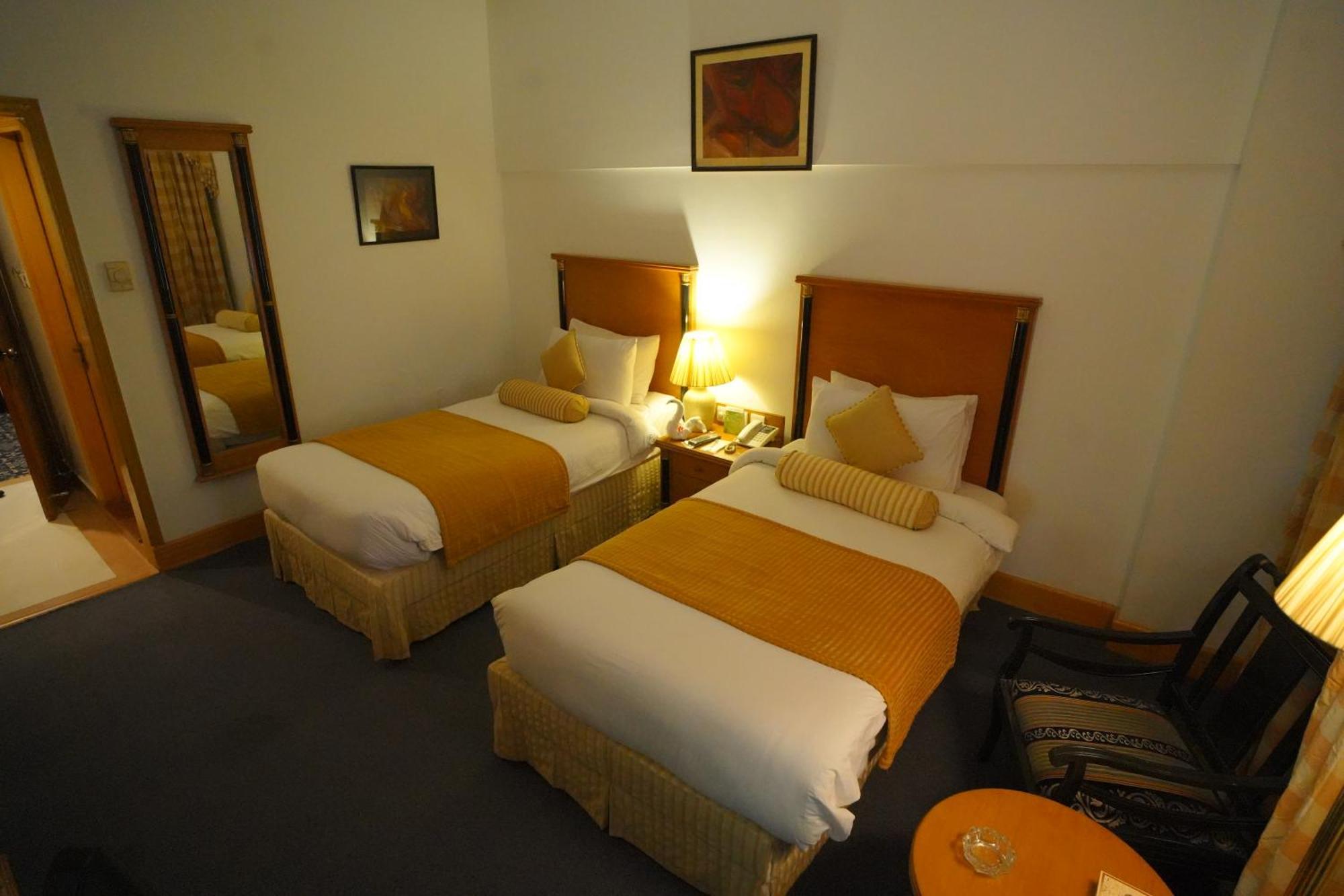 Mehran Hotel Karachi Extérieur photo
