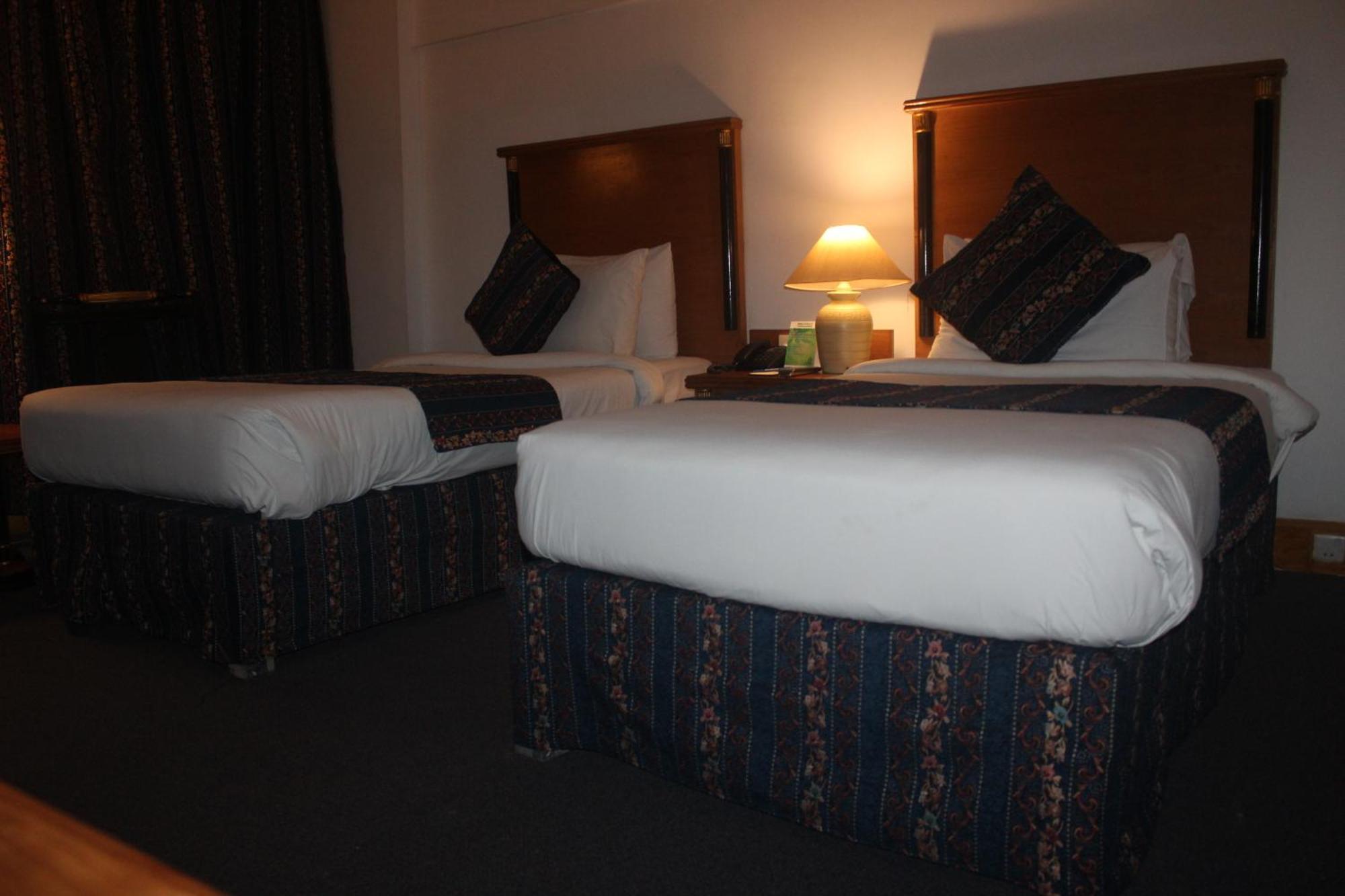 Mehran Hotel Karachi Extérieur photo